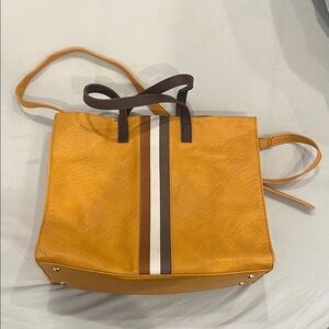 Stylish Tan Tote Bag with Brown Accents
